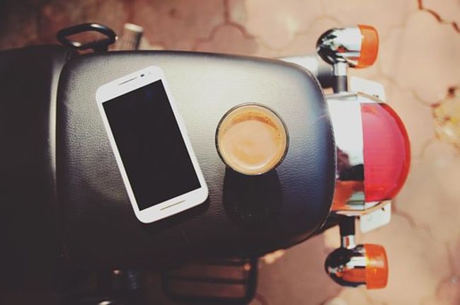 best wireless motorcycle phone mount