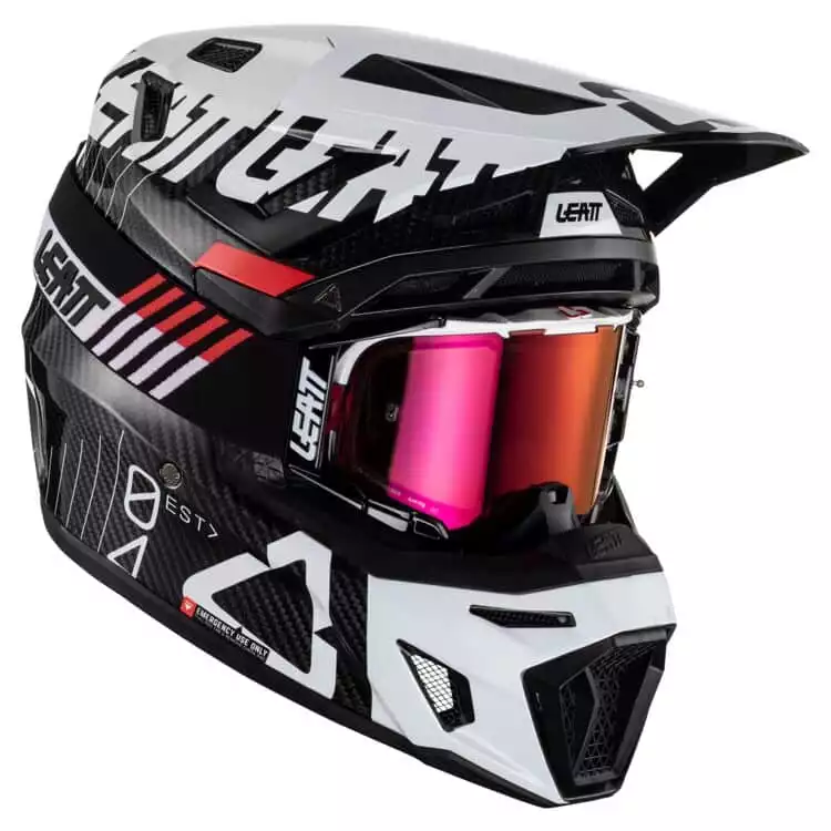 Leatt Moto 9.5 Carbon V23 Helmet